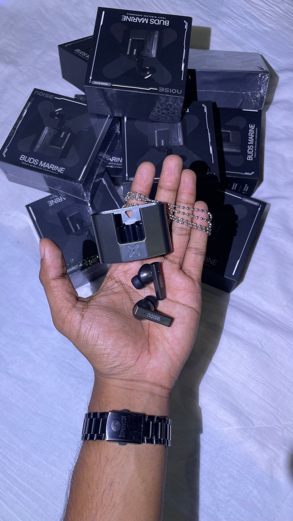 Noise Buds Marine 🎧

Premium sound. Sleek design. Built for every moment. 🔥🎧