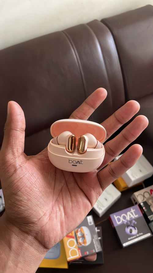boAt Airdopes – Wireless Earbuds

Experience Music Like Never Before! 🔥