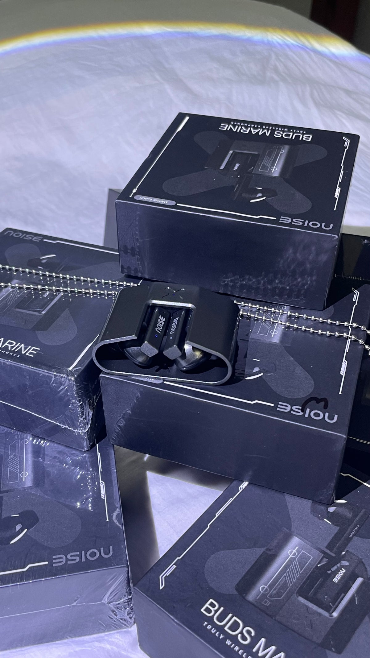 Noise Buds Marine 🎧

Premium sound. Sleek design. Built for every moment. 🔥🎧