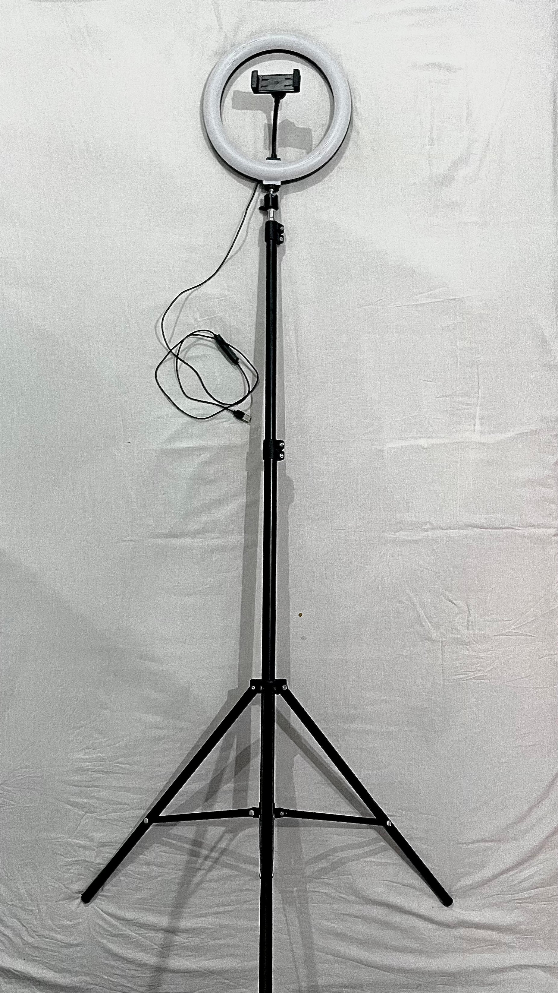 10” Ring Light Tripod with Phone Holder | UMIQ